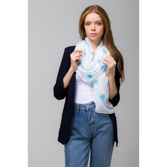 Палантин Этель "Снежинки", размер 70 х 180 см, вид 2, цвет белый/синий