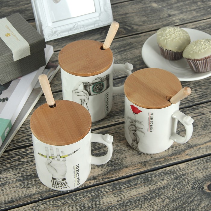 Кружка 400 мл "Улыбочку", с деревянной крышкой и ложкой, рисунок МИКС