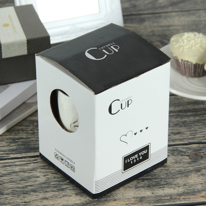 Кружка 400 мл "Улыбочку", с деревянной крышкой и ложкой, рисунок МИКС