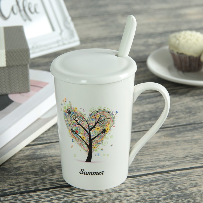 Кружка 420 мл "Времена года", с керамической крышкой и ложкой, рисунок и цвет МИКС