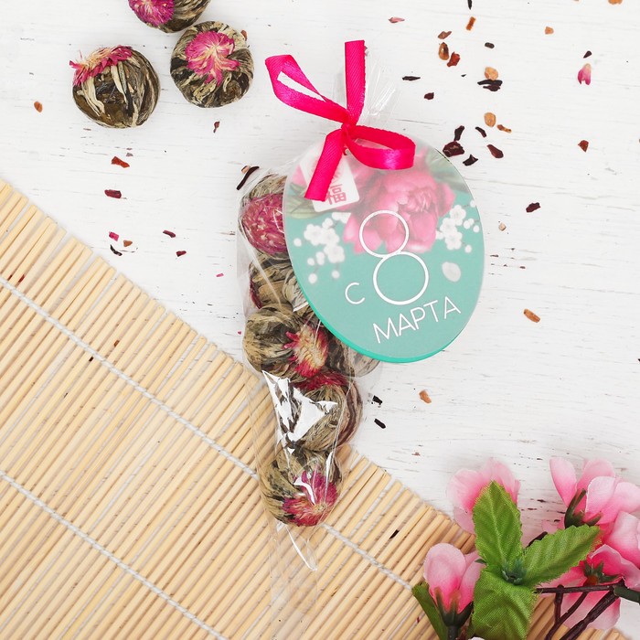 Связанный чай в рожке ассорти "С 8 Марта", 9 шт