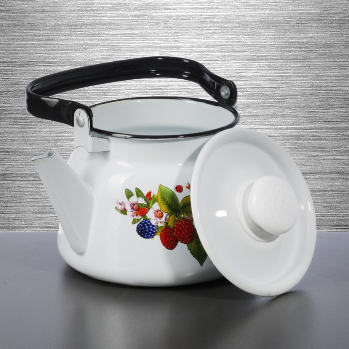 Набор посуды "Ягодный чай": кастрюли 4 л, 5,5 л, чайник 2.4 л, бидон 3 л