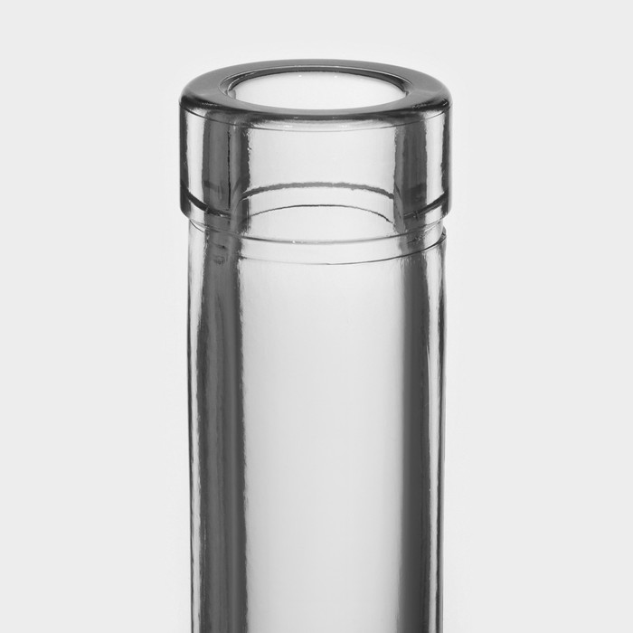 фото Бутылка стеклянная «оригинальная», 700 мл, h=32 см, цвет прозрачный хрустальный звон