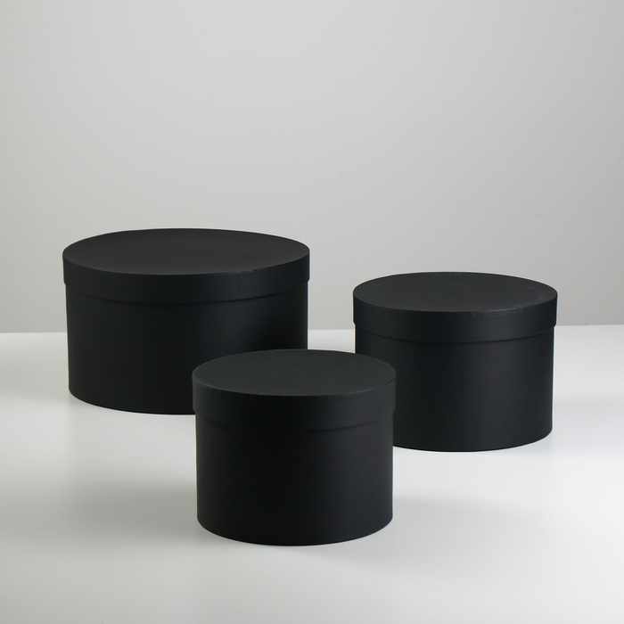 Набор круглых коробок 3в1 "Чёрная ребристая", с тиснением, 30 х 30 х 15 - 20 х 20 х 10 см
