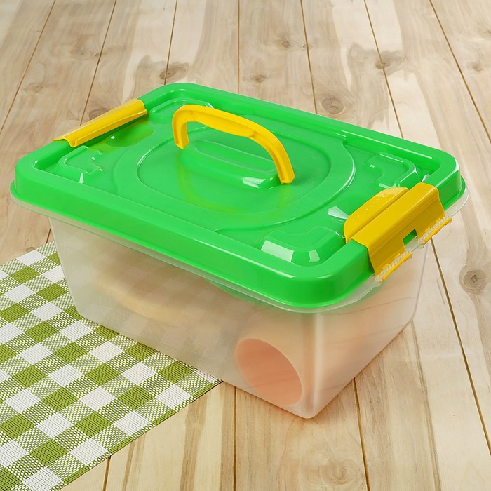 Набор посуды для пикника на 4 персоны «Дружная семья», 30 предметов