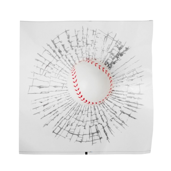 Наклейка на автомобиль "Разбитое стекло", бейсбольный мяч