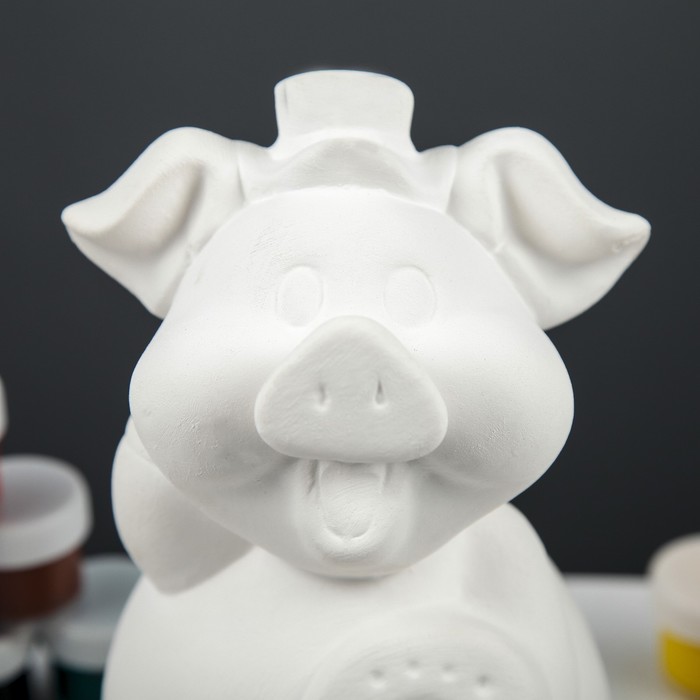 Копилка - раскраска "Свинка с подковой"