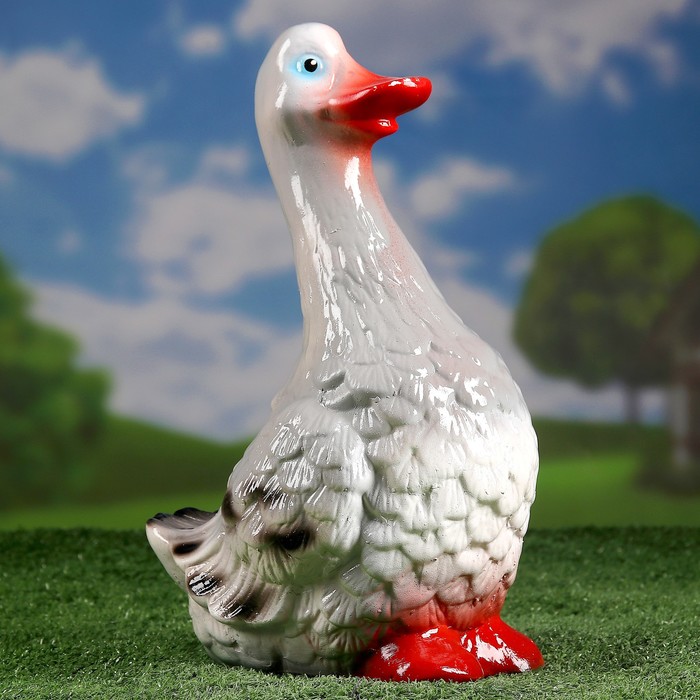 Садовая фигура "Гусь серый" 33см