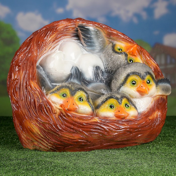 Садовая фигура "Гнездо", коричневая, с серыми птенчиками, 50 х 37 х 38 см