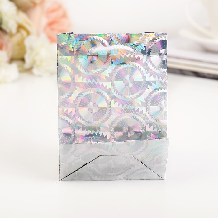 Пакет голография 8 х 11 х 4 см, цвет серебряный, рисунок МИКС