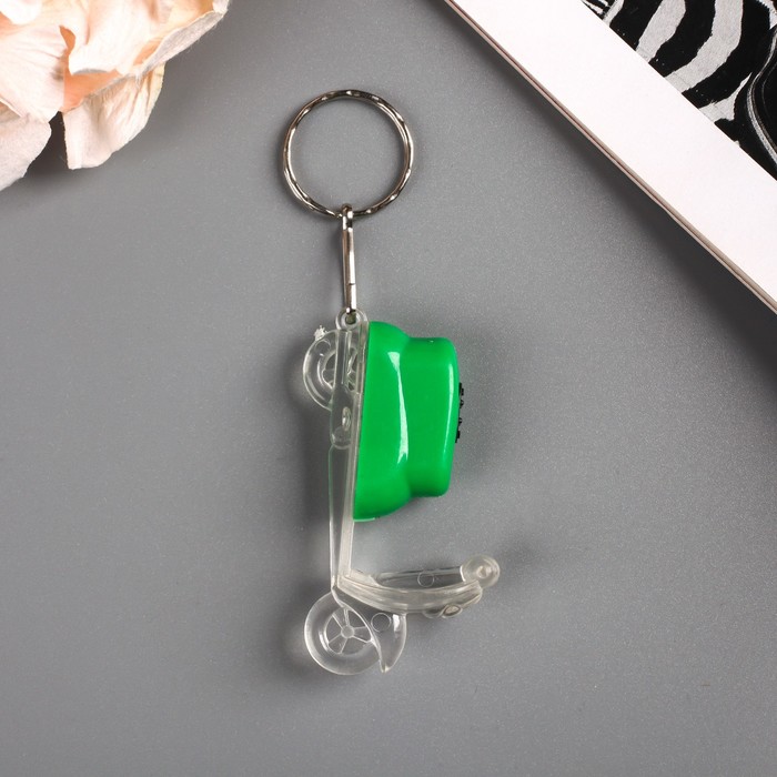 Фонарик свет на кольце "Мопед" МИКС 3,2х6х1,5 см