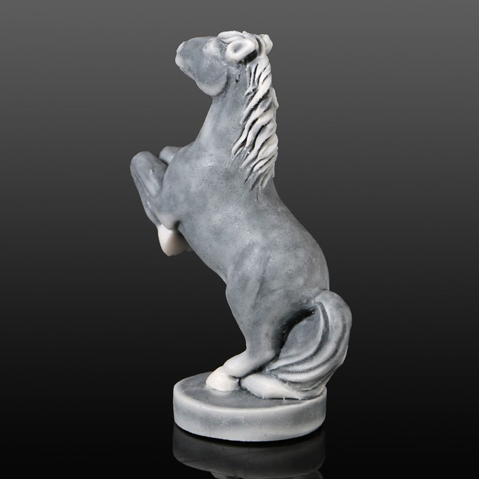 Сувенир "Конь на дыбах маленький" 6 см