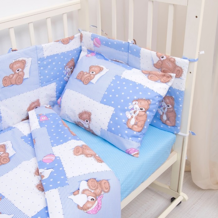 Комплект в кроватку (4 предмета), диз. мишки на голубом/горошек на голубом