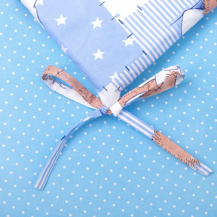 Комплект в кроватку (4 предмета), диз. мишки на голубом/горошек на голубом,