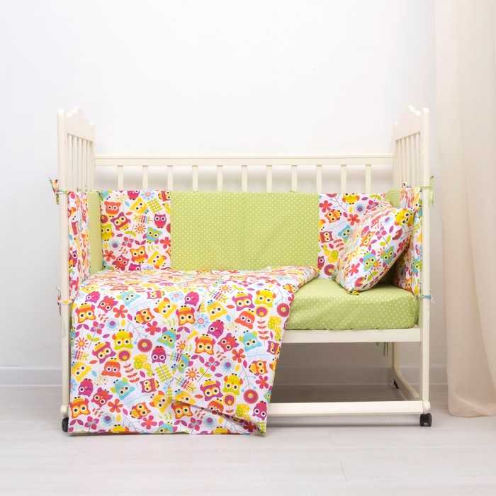 Комплект в кроватку (4 предмета), диз. совы яркие с горошком на болотном