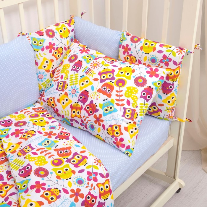 Комплект в кроватку (4 предмета), диз. совы яркие с горошком на голубом