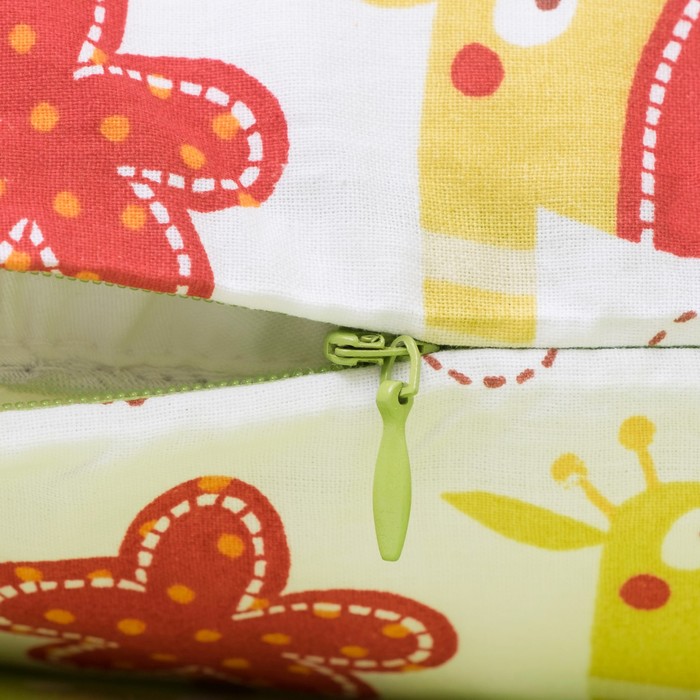 Комплект в кроватку (4 предмета), диз. жирафики/горошек на болотном