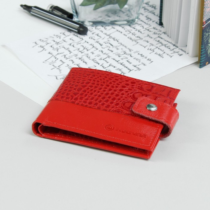 Кошелёк женский, 2 отдела, для карт, для монет, алый матовый/красный крокодил