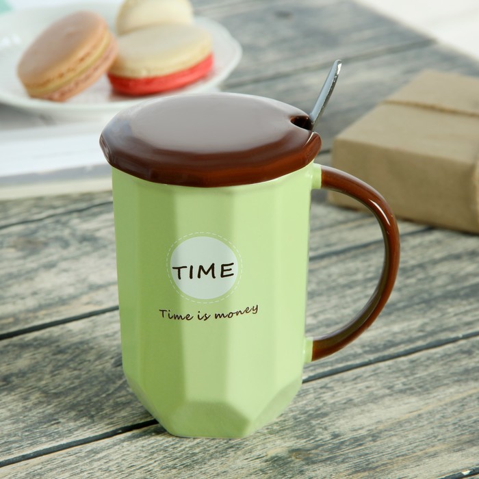 Кружка 450 мл "Чаепитие", с керамической крышкой и ложкой, цвета МИКС