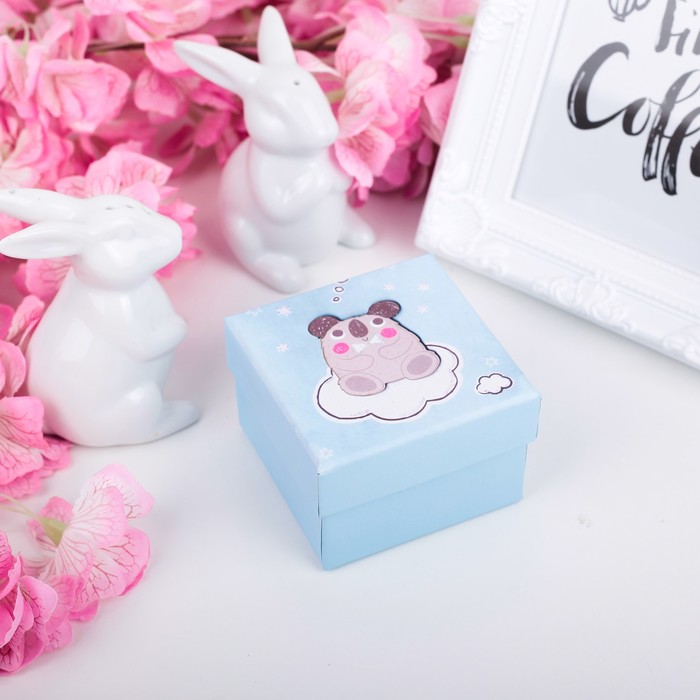 Коробка подарочная 7,5 х 7,5 х 5 см