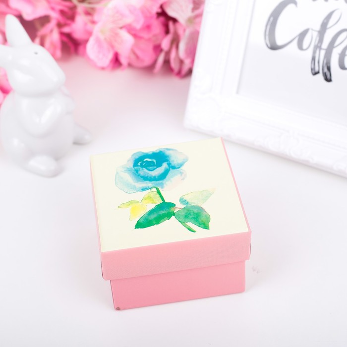 Коробка подарочная 7,5 х 7,5 х 5 см