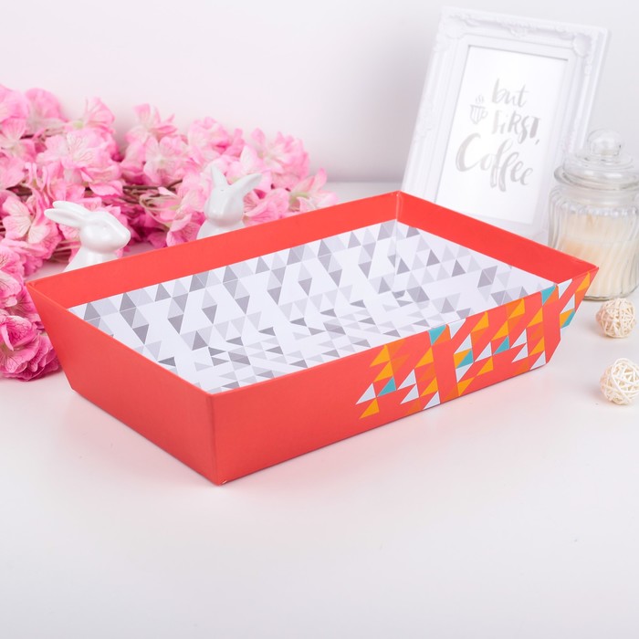 Коробка-лоток 33 х 20 х 8 см