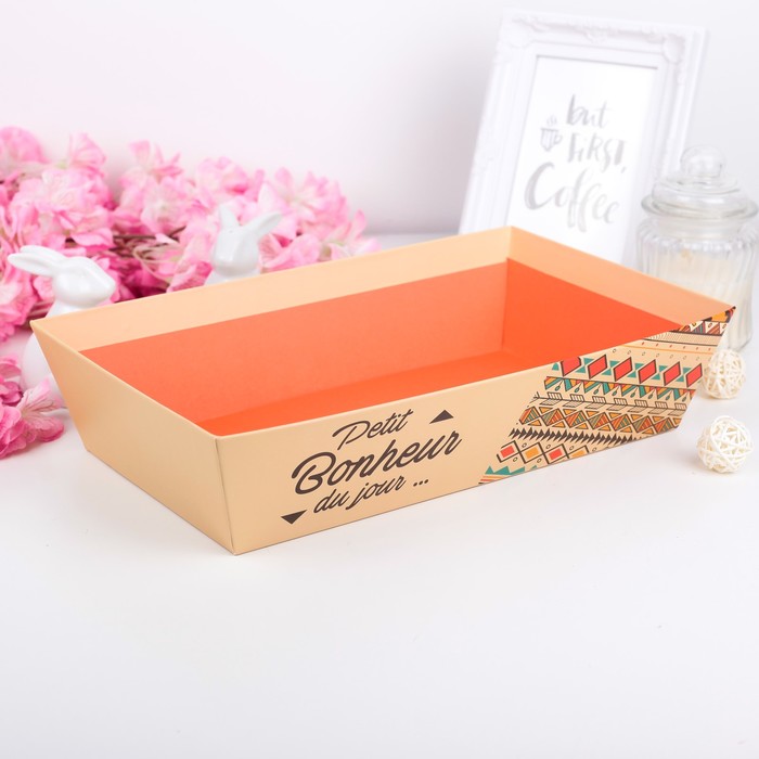 Коробка-лоток 33 х 20 х 8 см