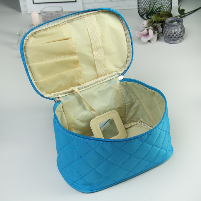 Косметичка-сундук «Строчка», отдел на молнии, зеркало, цвет голубой