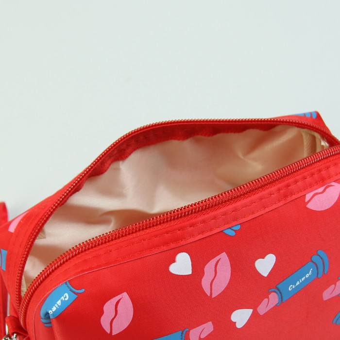 Косметичка дорожная «Губки», отдел на молнии, ручка, цвет красный