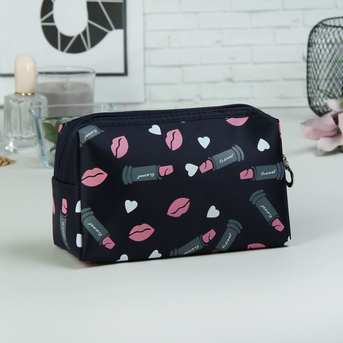 Косметичка дорожная «Губки», отдел на молнии, ручка, цвет тёмно-синий