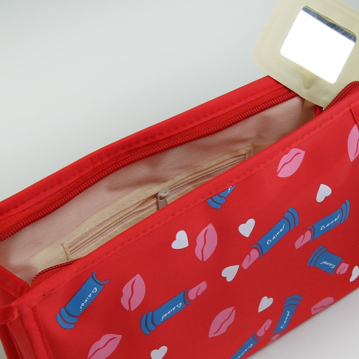 Косметичка «Губки», отдел на молнии, цвет красный