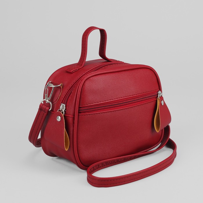 Сумка женская, отдел на молнии, наружный карман, регулируемый ремень, цвет красный