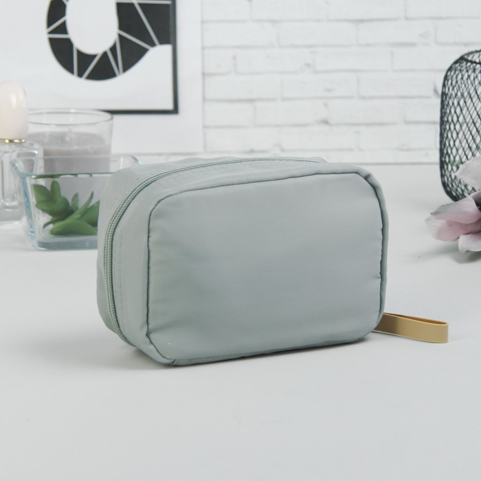 Косметичка дорожная, отдел на молнии, цвет серый