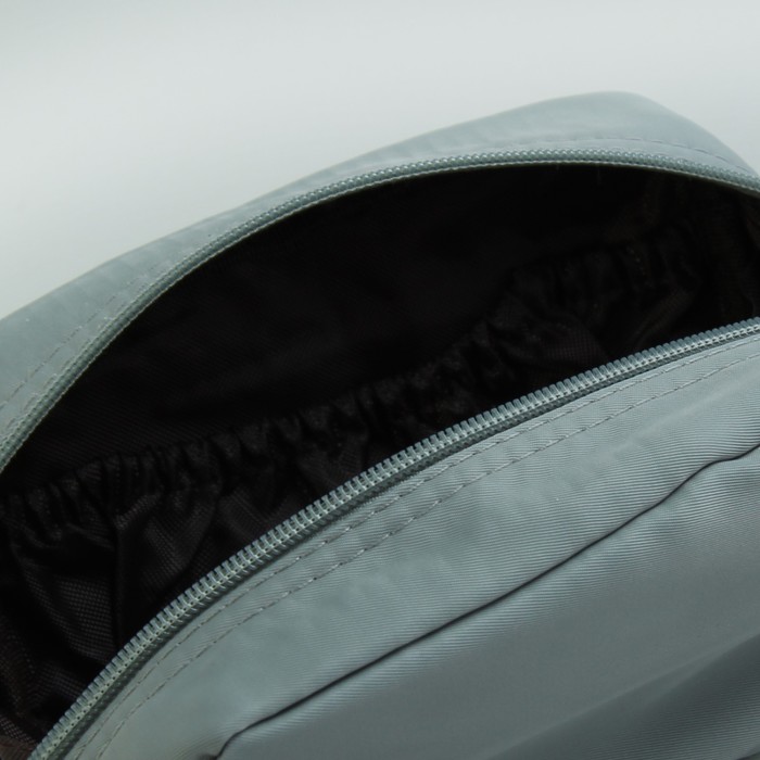 Косметичка дорожная, отдел на молнии, цвет серый