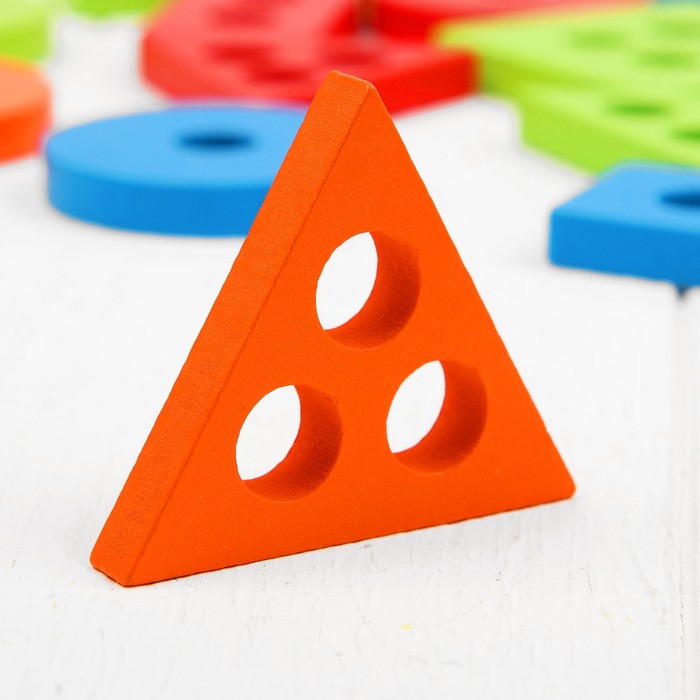 Пирамидка логическая "Весёлая гусеничка"