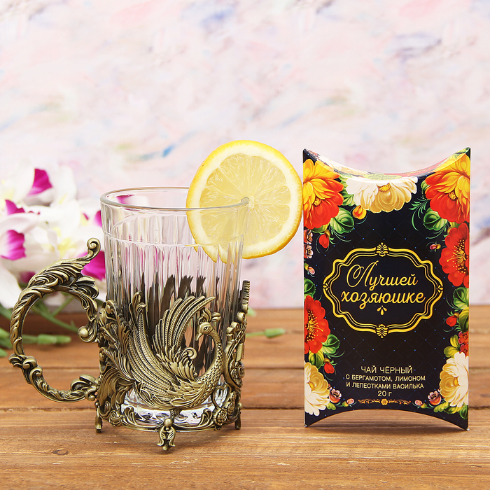 Набор: подстаканник со стаканом, чай чёрный "Любимой свекрови"