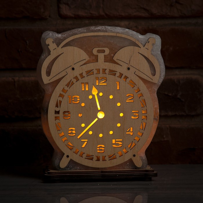 Соляной светильник "Будильник" деревянный декор, цельный кристалл, 19 х 17 х 6 см