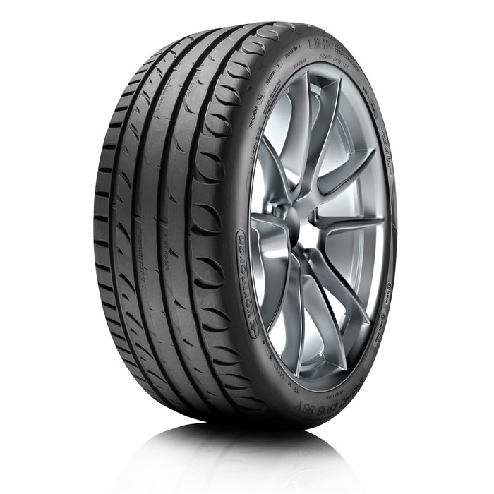 Шина легковая летняя Kormoran Ultra High Performance 215/60 R17 96H