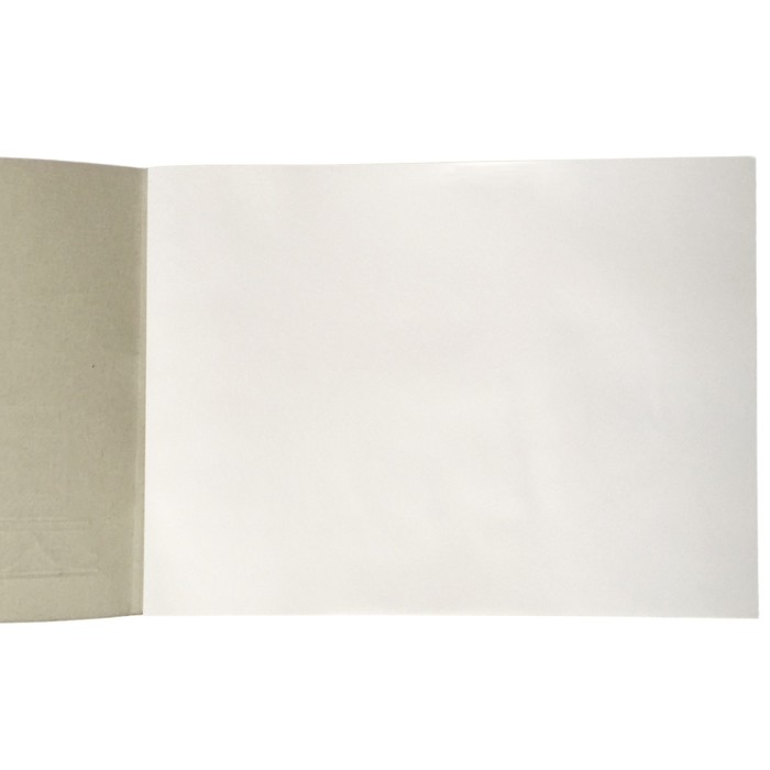 Альбом для рисования А5, 40 листов на клею Kroyter "Друзья" картонная обложка, тиснение фольгой, 100 г/м²