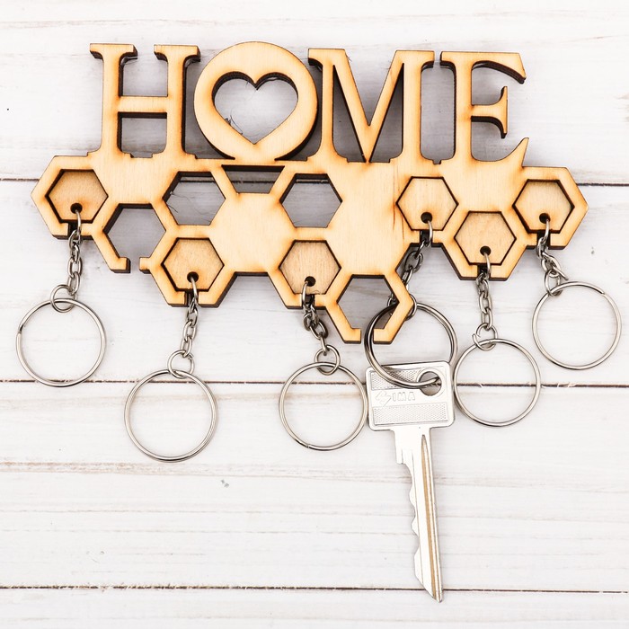 Ключница деревянная с брелоками "Home"