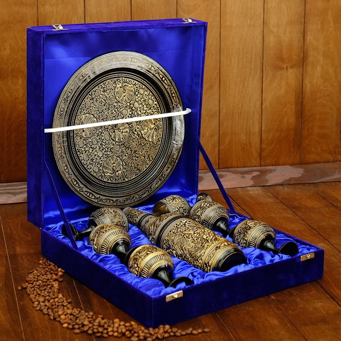 Набор сувенирной посуды "Удача" 36х36 см