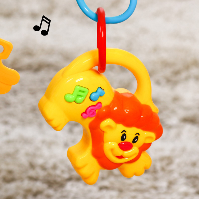 Игровой развивающий центр-турник с погремушками «Львёнок»