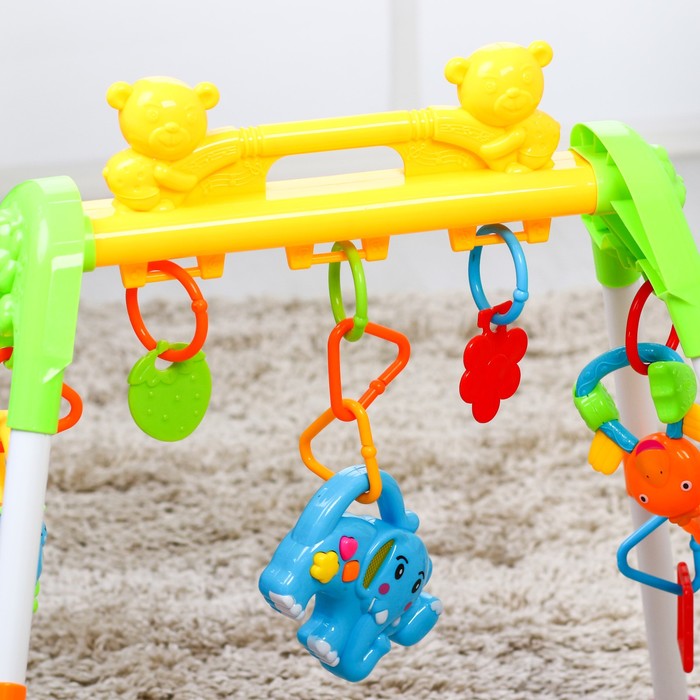 Игровой развивающий центр-турник с погремушками «Слонёнок»