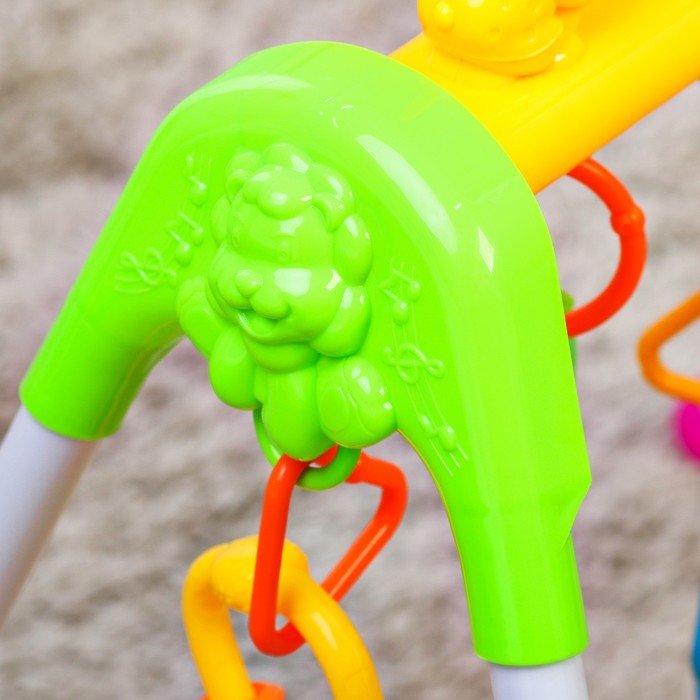 Игровой развивающий центр-турник с погремушками «Слонёнок»