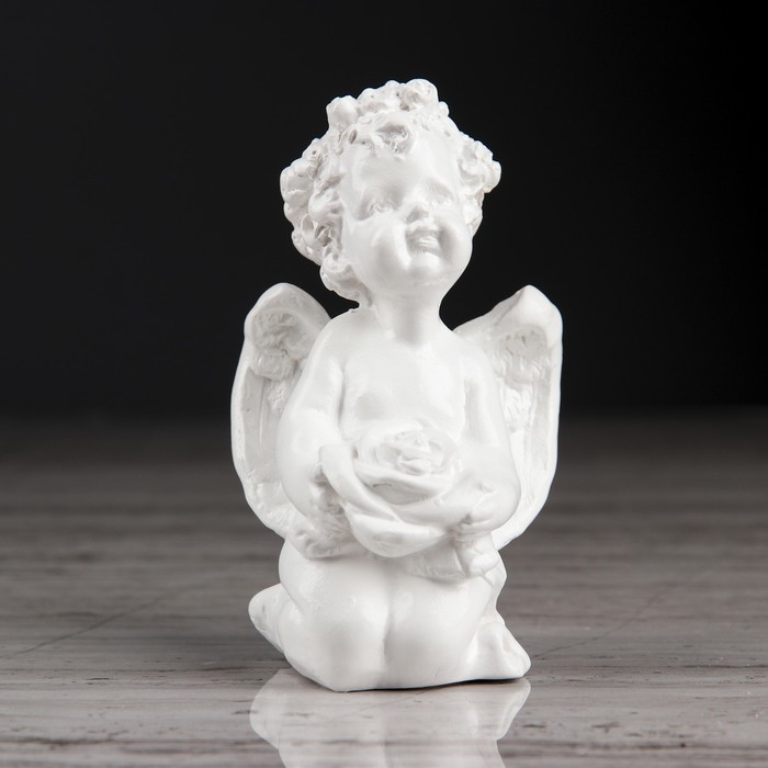 Статуэтка "Ангел с розой" белый