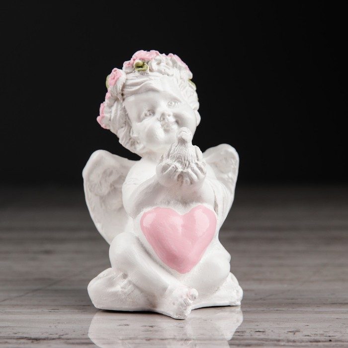 Статуэтка "Ангел с голубем" с розовой отделкой