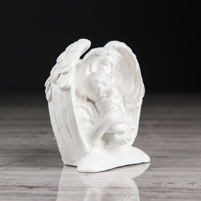 Статуэтка "Ангел хранитель" белый