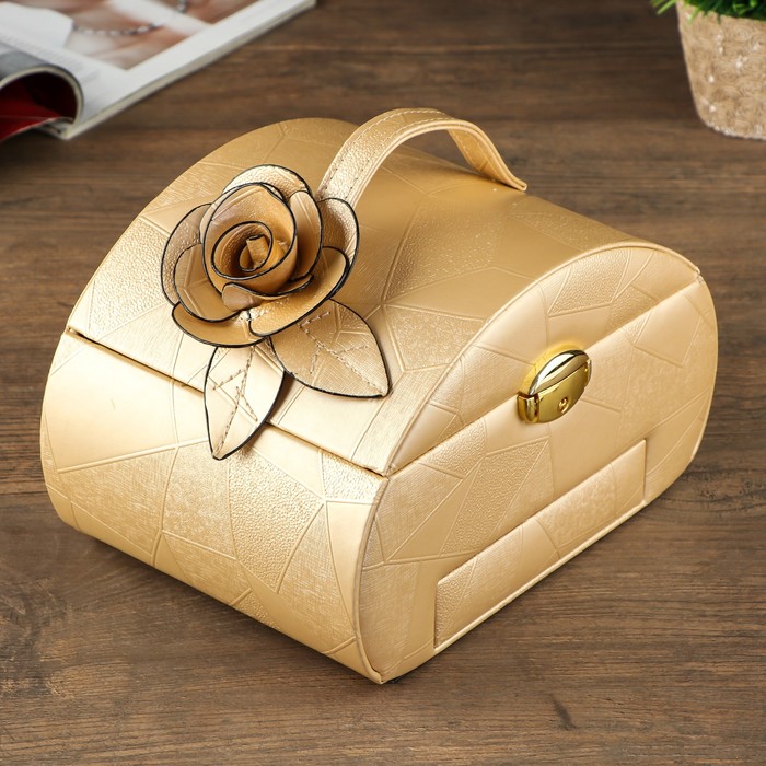 Шкатулка кожзам для украшений "Роза" золото тиснение 14,8х23х16,8 см