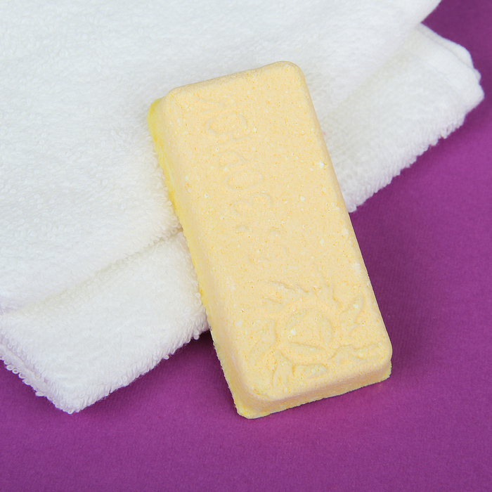 Бомбочка для ванн "МореЛечит" МореЛечит Хорошее настроение с гиалуроновой кислотой и мандари 34722