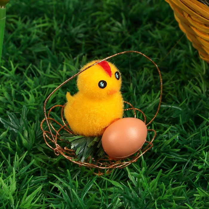 Сувенир пасхальный "Цыплёнок с яичком в корзине" (набор 12 шт) 5,5х25,5х17 см